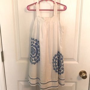 100% soft cotton white Gymboree dress with blue stitching